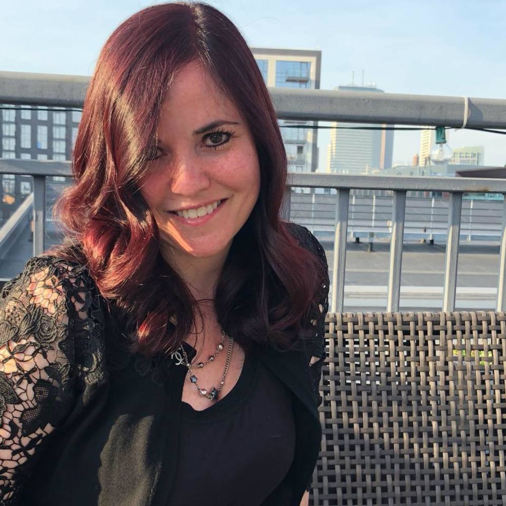 Meet your Posher, Lauren